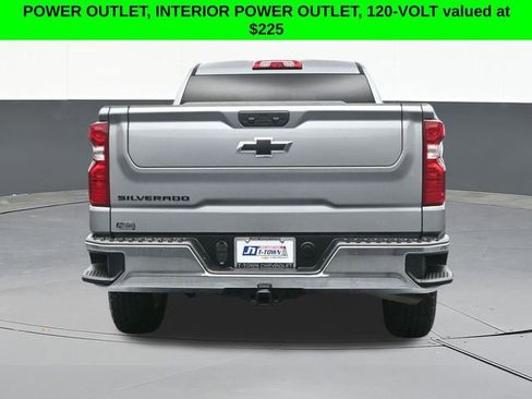 Used 2024 Chevrolet Silverado 1500 W/T w/ WT Value Package AWD/4WD image 12