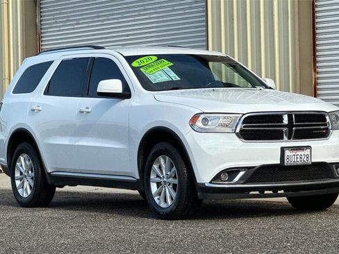 Used 2020 Dodge Durango SXT image 8