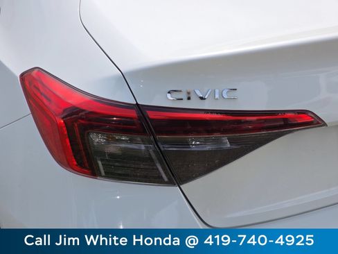 Certified 2023 Honda Civic Touring image 14