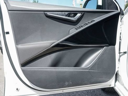 Certified 2025 Kia Niro EX FWD image 23