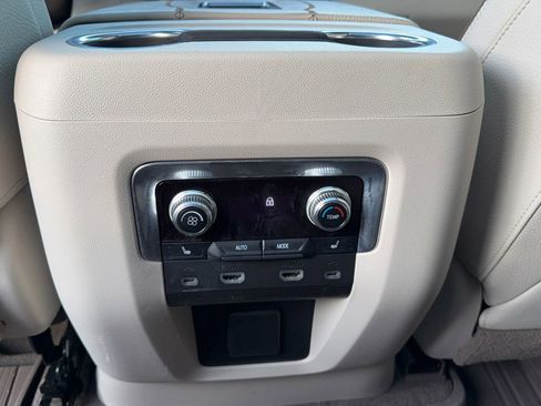 Used 2021 GMC Yukon XL Denali w/ Denali Ultimate Package image 33