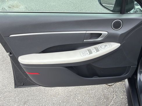 Used 2022 Hyundai Sonata SE image 10
