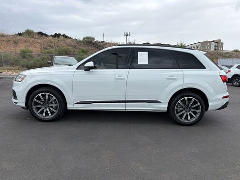 Used 2023 Audi Q7 2.0T Premium Plus w/ Premium Plus Package AWD/4WD image 2
