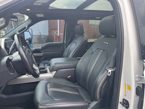 Used 2022 Ford F350 Platinum AWD/4WD image 11