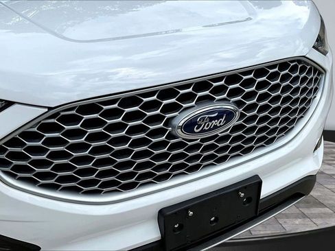 Used 2024 Ford Edge SEL AWD/4WD image 32