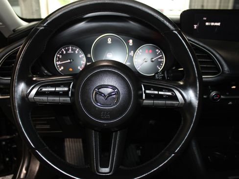 Used 2021 MAZDA MAZDA3 s FWD image 10