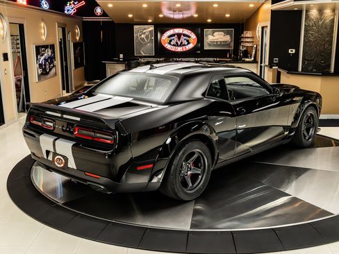 Used 2021 Dodge Challenger SRT Super Stock RWD image 13