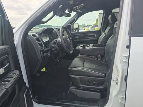 Used 2026 RAM 2500 Laramie AWD/4WD image 9