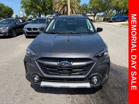Used 2025 Subaru Outback Limited AWD/4WD image 12