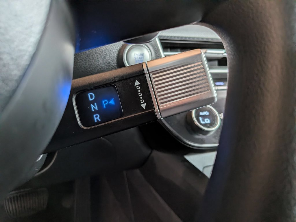 Used 2025 Hyundai Sonata SEL FWD image 20