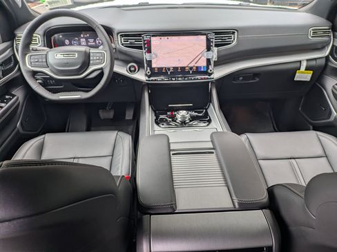 New 2026 Jeep Grand Wagoneer 4WD w/ Premium Group I image 23