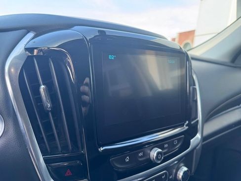 Used 2019 Chevrolet Traverse LT w/ LPO, Floor Liner Package AWD/4WD image 16