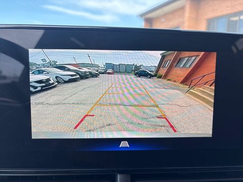 Used 2026 Chevrolet Trax LT w/ Driver Confidence Package FWD image 33