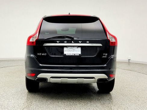 Used 2017 Volvo XC60 T5 Dynamic w/ Preferred Option Package AWD/4WD image 6