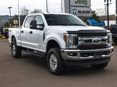 Used 2019 Ford F350 XLT w/ XLT Value Package image 8