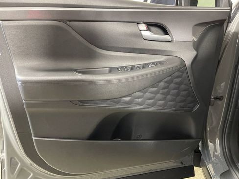 Used 2023 Hyundai Santa Fe SE image 19