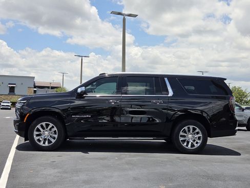 New 2026 Chevrolet Suburban Premier RWD image 3