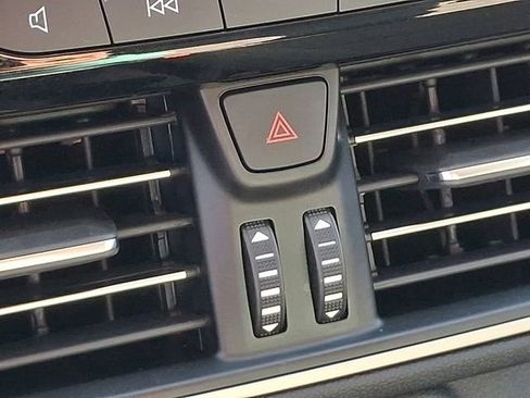 Used 2022 Ford Escape SE w/ Convenience Package image 29