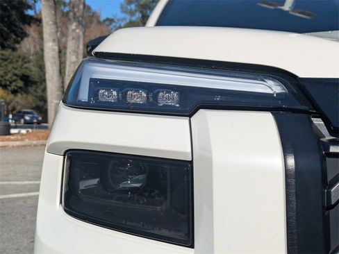 New 2026 Subaru Outback Touring image 9