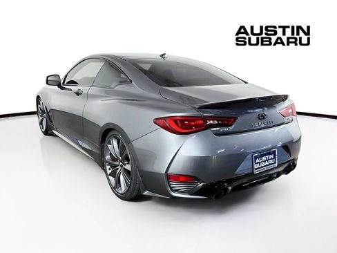 Used 2017 INFINITI Q60 Red Sport 400 AWD/4WD image 5