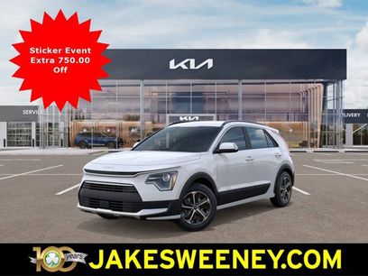 New 2025 Kia Niro EX