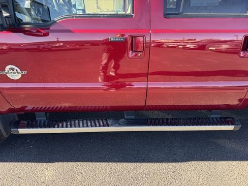 Used 2015 Ford F250 Lariat w/ Chrome Package image 14