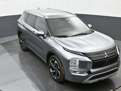 Used 2022 Mitsubishi Outlander SEL FWD image 32