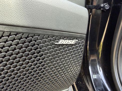 Used 2025 Hyundai Elantra Limited image 20