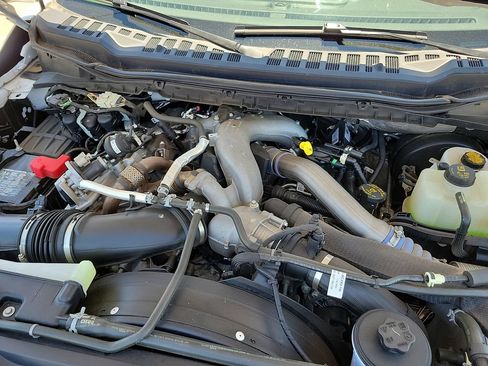 Used 2024 Ford F250 Lariat AWD/4WD image 16