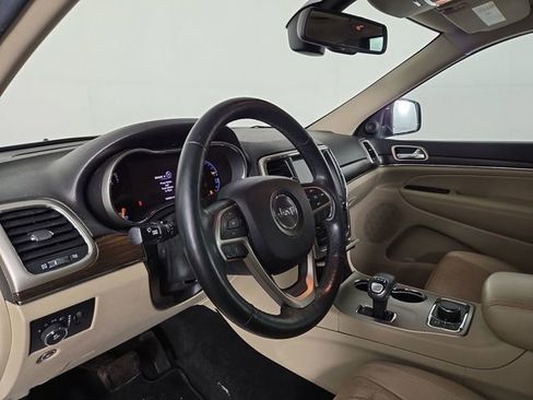 Used 2014 Jeep Grand Cherokee Limited w/ Luxury Group II image 14