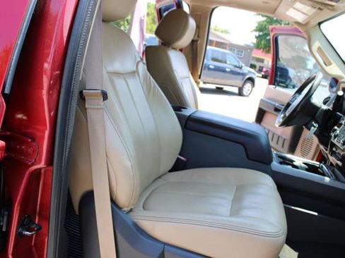 Used 2014 Ford F250 Lariat w/ Lariat Ultimate Package AWD/4WD image 23