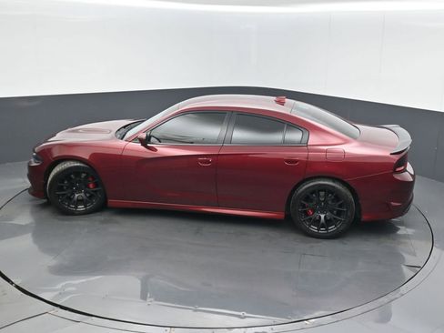 Used 2017 Dodge Charger R/T Scat Pack RWD image 42