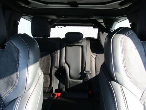 New 2025 Ford Bronco Raptor image 18