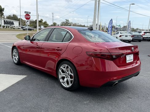 Used 2021 Alfa Romeo Giulia Ti w/ Active Assist 2 Package TI image 5