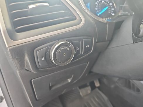 Used 2017 Ford Edge SEL w/ Equipment Group 201A image 26