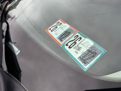 Used 2016 Ford Focus SE image 10