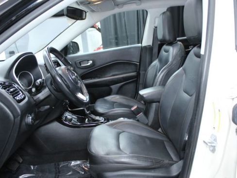 Used 2018 Jeep Compass Limited w/ Navigation Group image 13