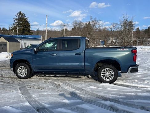 Used 2024 Chevrolet Silverado 1500 LT image 11