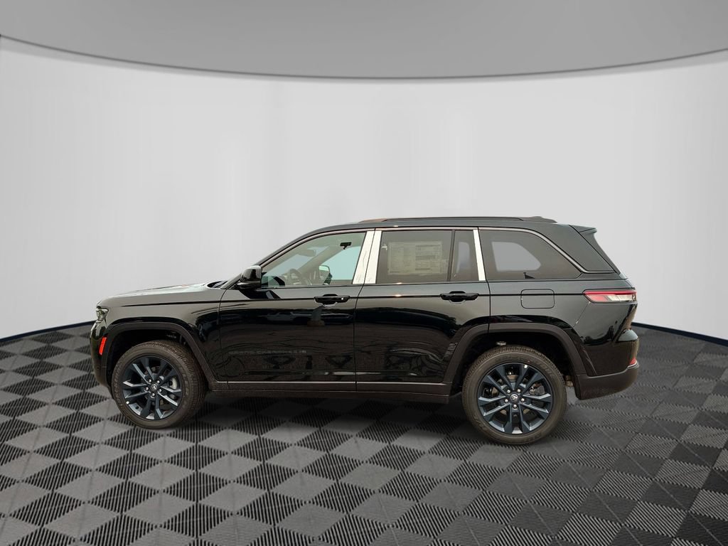 New 2026 Jeep Grand Cherokee Limited AWD/4WD image 2