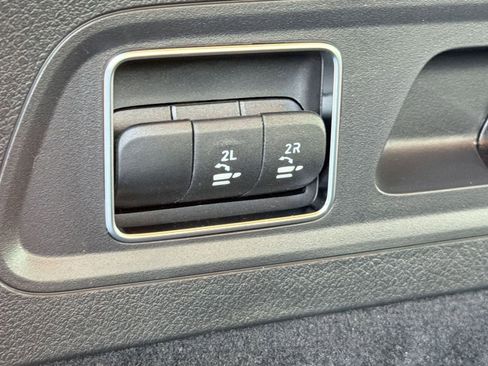 New 2026 Mercedes-Benz GLS 450 4MATIC image 19