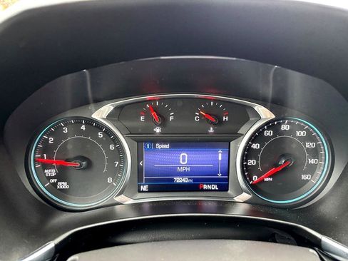 Used 2021 Chevrolet Equinox LT w/ Driver Convenience Package image 16