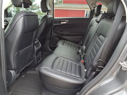 Used 2024 Ford Edge SEL w/ Convenience Package AWD/4WD image 11