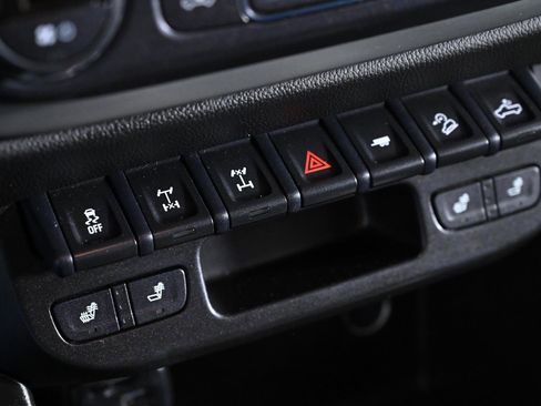 Used 2022 Chevrolet Colorado ZR2 image 20