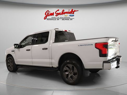 Used 2024 Ford F150 Lightning XLT AWD/4WD image 4