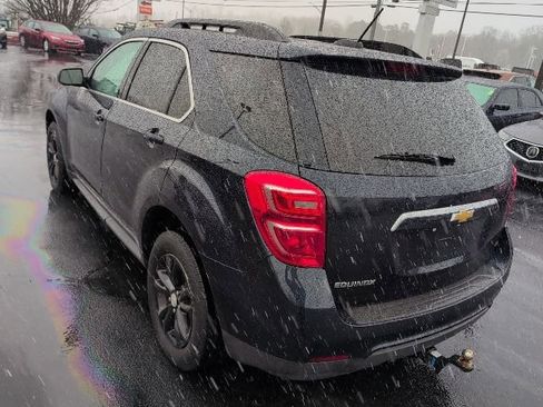 Used 2017 Chevrolet Equinox LT image 6