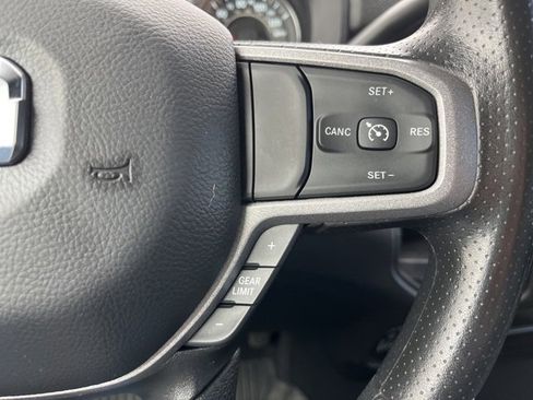 Used 2024 RAM 3500 Tradesman w/ Chrome Appearance Group image 29