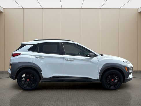 Certified 2021 Hyundai Kona Night w/ Cargo Package FWD image 6