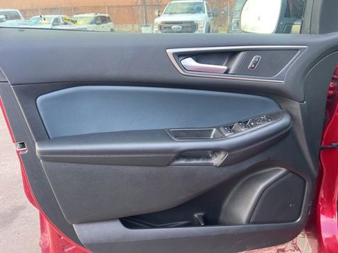 Used 2023 Ford Edge SEL w/ Sport Appearance Package image 22