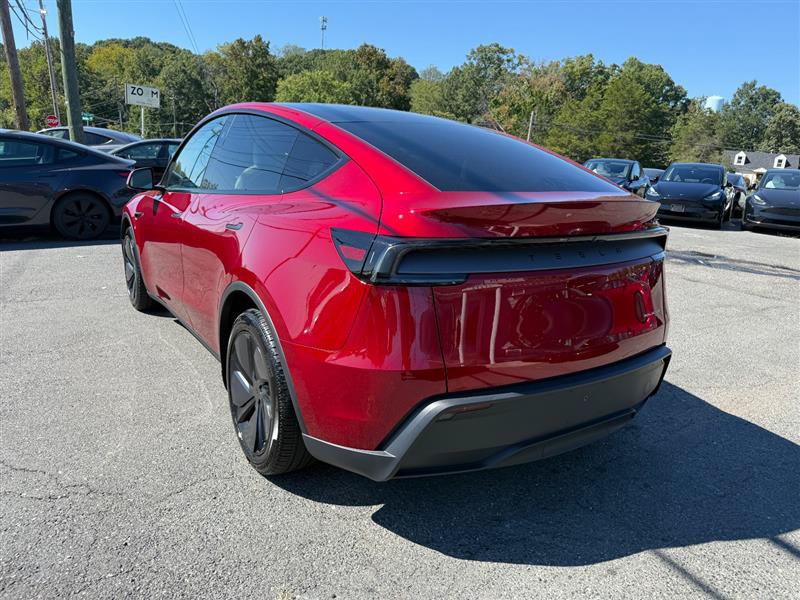 Used 2026 Tesla Model Y Long Range AWD/4WD image 3