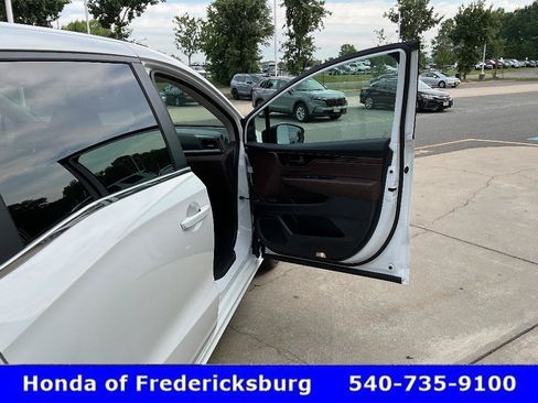 Certified 2026 Honda Odyssey Elite image 25